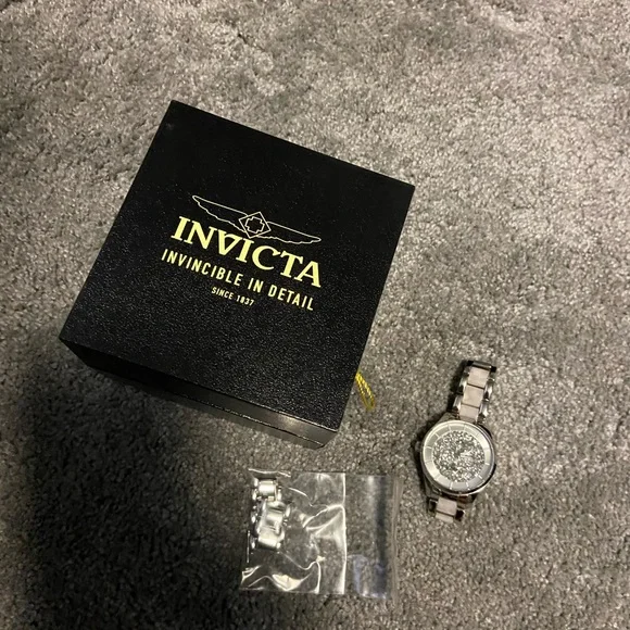 Watch, Invicta Angel - Picture 15 of 16